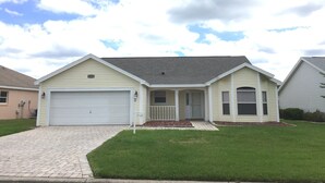 Exterior - 711 Antonia Ln (Lady Lake)