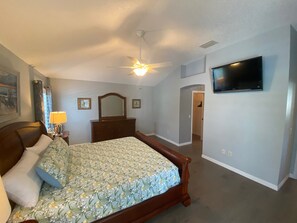 House, Multiple Beds, Pool Access, Golf View | 3 bedrooms, free WiFi - 2184 Willow Grove Way (The Villages)