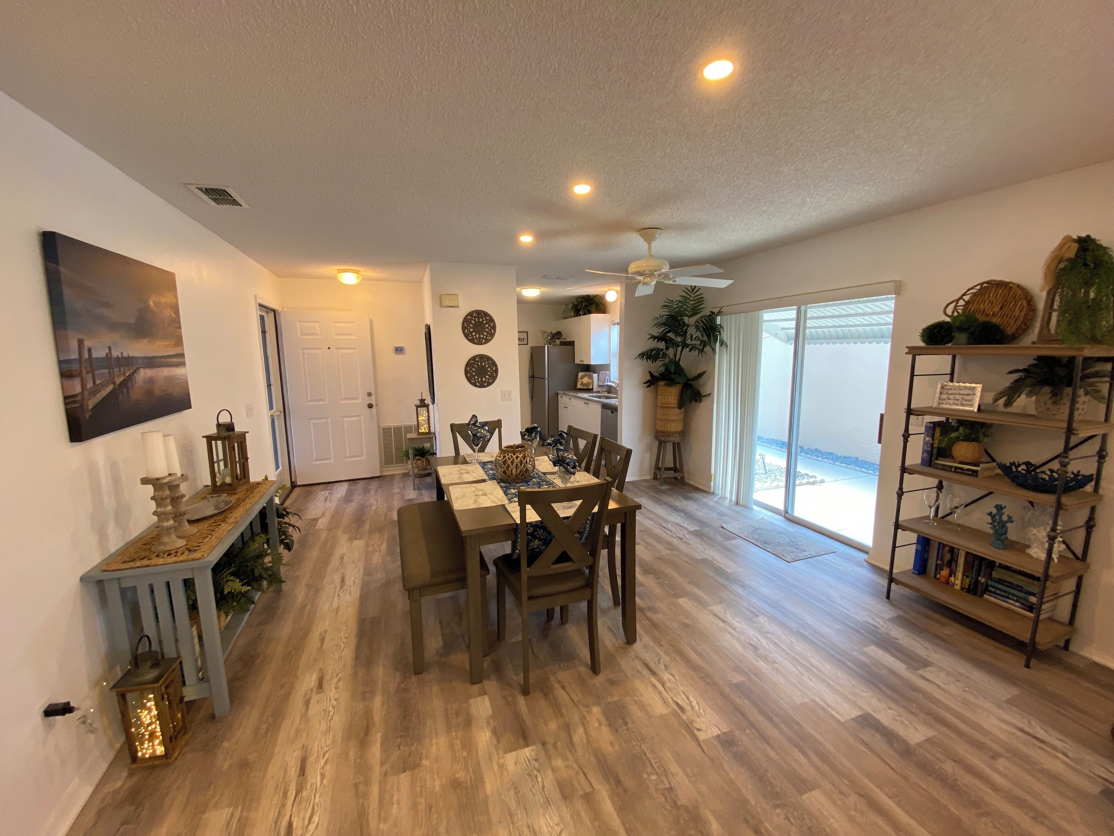 Villa, Multiple Beds, Patio, Garden View | Dining