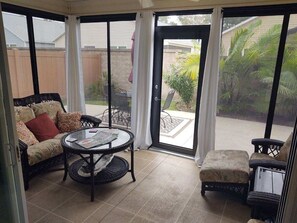 別墅, 多張床, 夏威夷式陽台, 花園景觀 | 住宿內部