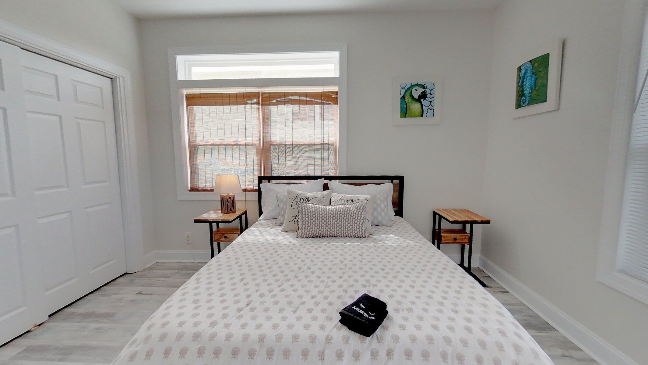 Water View and Public Boat Access