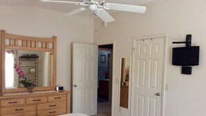 2 bedrooms, free WiFi - 2468 Southern Oak St (The Villages)