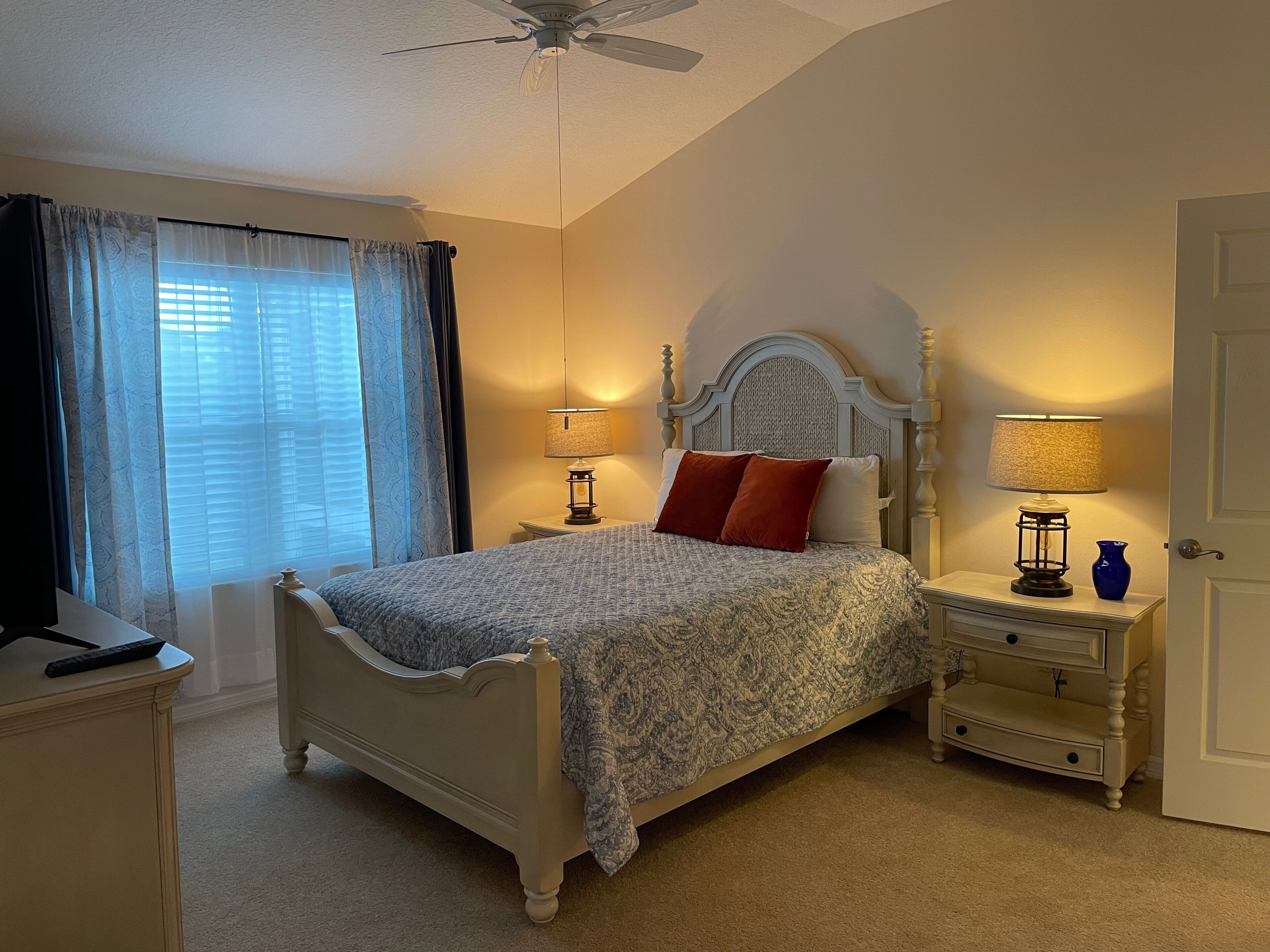 House, 2 Queen Beds, Lanai, Garden View | 2 bedrooms, free WiFi