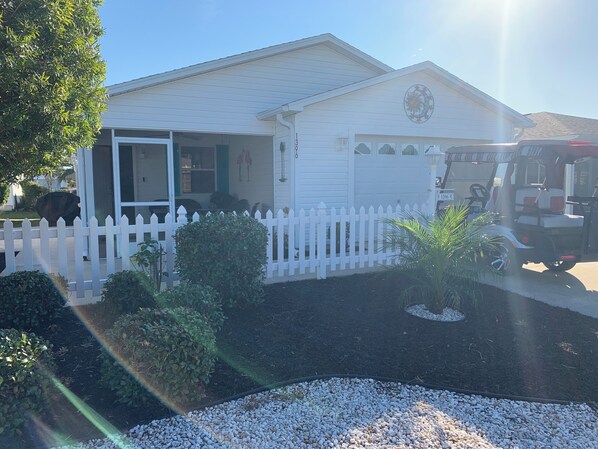 บริเวณภายนอก