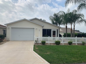 Exterior - 2398 Westover Way (The Villages)