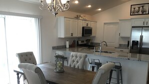 Private kitchen - 1959 Stenerson St (Wildwood)