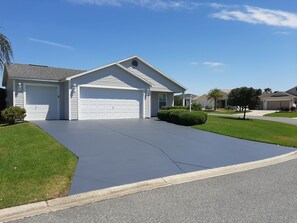 Exterior - 3473 Countryside Path (Wildwood)