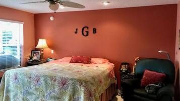 獨棟房屋, 多張床, 可使用泳池, 花園景觀 | 3 間臥室、免費無線上網