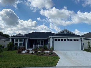 Exterior - 1250 Manuel Cir (Wildwood)