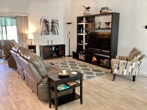 House, Multiple Beds, Patio, Garden View | Living area | TV