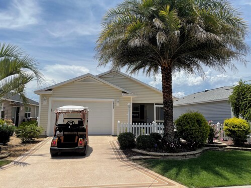3738 Viscaya Ct