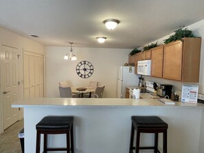 Villa, Multiple Beds, Lanai, Garden View | Private kitchen | Fridge, microwave, oven, stovetop