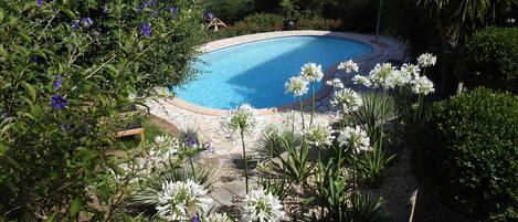 Alberca al aire libre