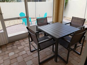 Villa, Multiple Beds, Lanai, Garden View | Outdoor dining - 1220 San Bernardo Rd (The Villages)