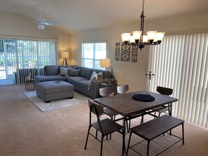 Dining - 3018 Orourke Rd (Fruitland Park)