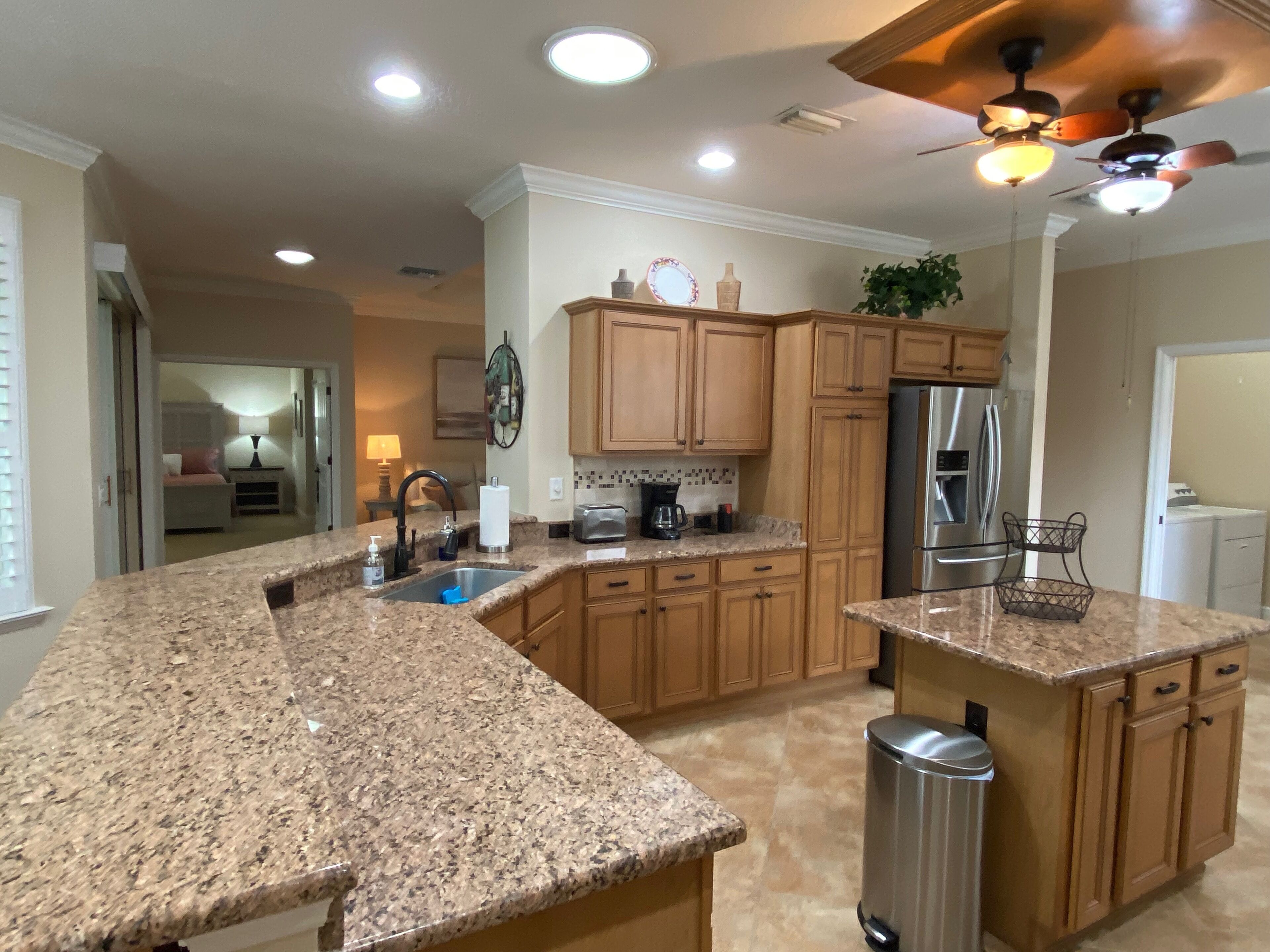 House, Multiple Beds, Pool Access, Golf View | Private kitchen | Fridge, microwave, oven, stovetop