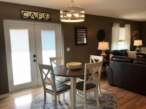 Villa, Multiple Beds, Patio, Garden View | Dining - 1208 Santa Cruz Drive (The Villages)