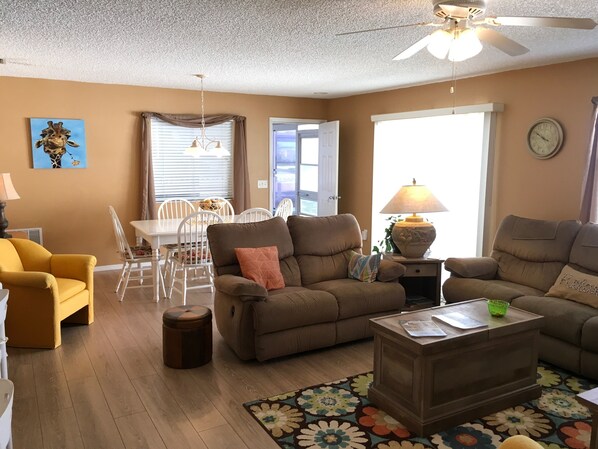 Villa, Multiple Beds, Lanai, Garden View | Living area | TV