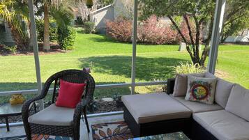 House, Multiple Beds, Lanai, Garden View | Property grounds