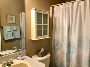 Villa, letti multipli, lanai, vista giardino | Bagno