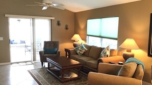 Villa, Multiple Beds, Lanai, Garden View | Living area | TV - 618 Denmark Pl (The Villages)