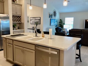 Ferienhaus, Mehrere Betten, Veranda, Gartenblick | Eigene Küche