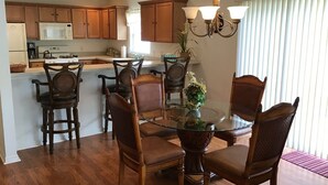 Villa, Multiple Beds, Garden View | Dining - 1037 Reidville Rd (The Villages)