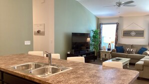 Villa, Multiple Beds, Garden View | Private kitchen - 347 Logan Street (The Villages)