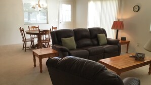 Villa, Multiple Beds, Lanai, Garden View | Living area | TV - 421 Canterbury Ct (The Villages)