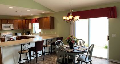 2614 Bainbridge Lane