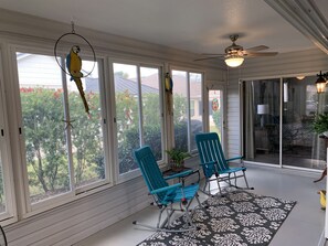 House, Multiple Beds, Lanai, Garden View | Terrace/patio