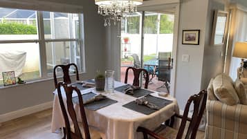House, Multiple Beds, Patio, City View | Dining