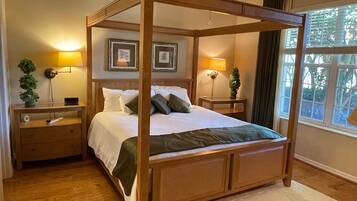 Rumah, Beberapa Tempat Tidur, beranda, pemandangan lapangan golf | 3 kamar tidur dan Wi-Fi gratis