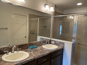 Bathroom - 2881 Petoskey Pl (Wildwood)