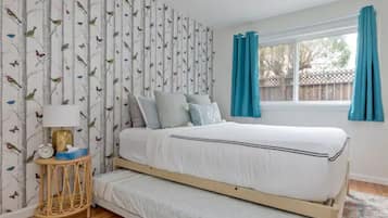 2 habitaciones, escritorio, cuna de viaje y wifi gratis