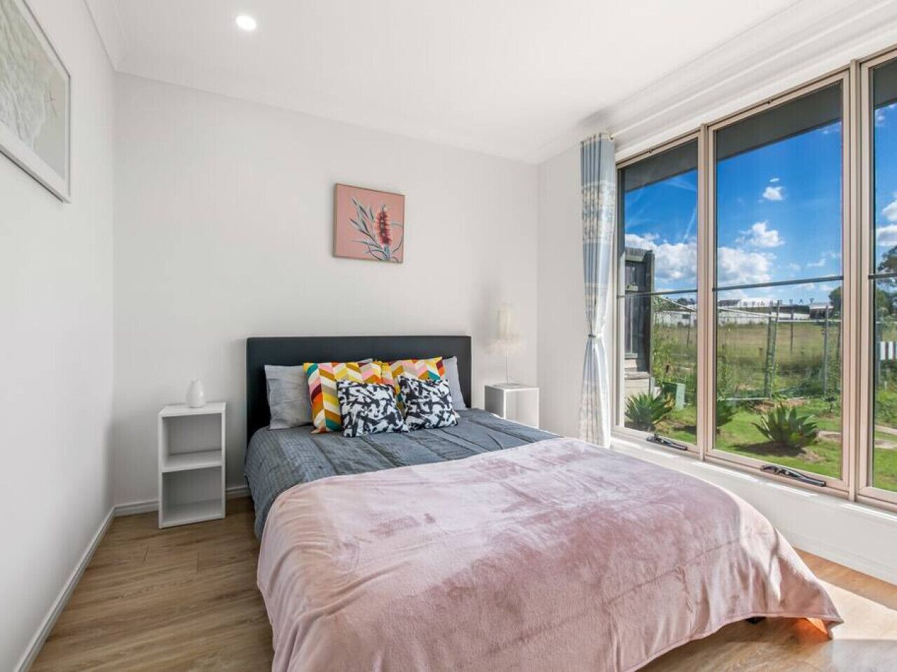 4 sovrum, skrivbord, strykjärn/strykbräda och gratis wi-fi