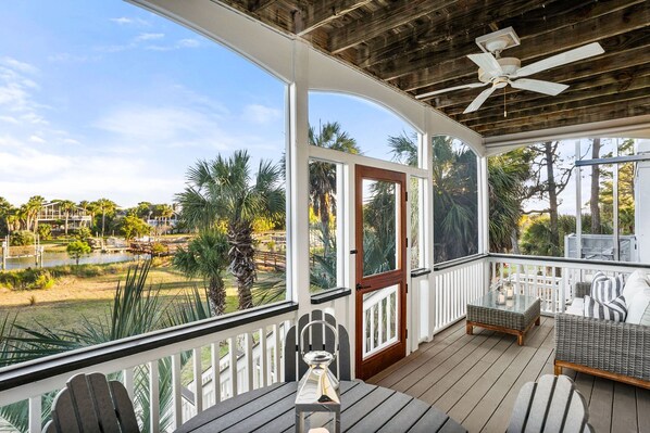 Outdoor dining - Carolina Girl Fripp Island (Fripp Island)