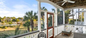 Carolina Girl Fripp Island