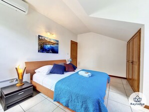 4 bedrooms, iron/ironing board, free WiFi, bed sheets