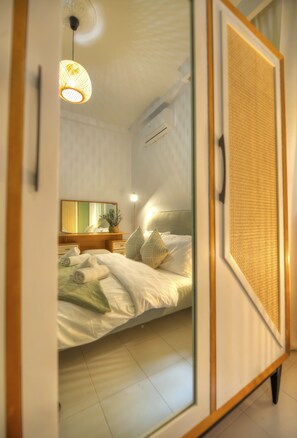 4 Schlafzimmer, Bügeleisen/Bügelbrett, kostenloses WLAN, Bettwäsche