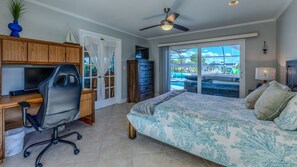 4 chambres, bureau, Wi-Fi gratuit, draps fournis