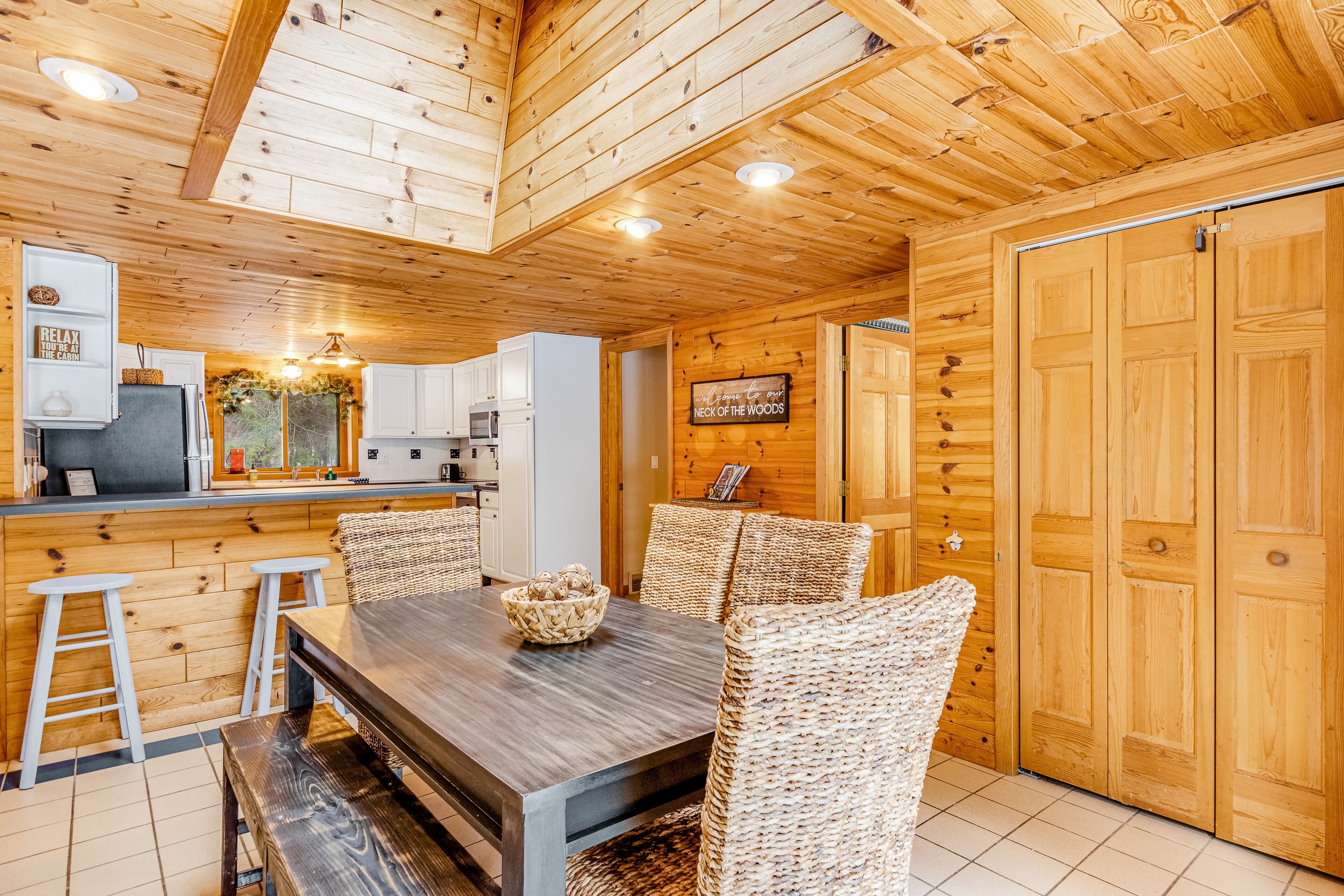 Lakefront, dog-friendly home with dock, kayaks, deck, & washer/dryer