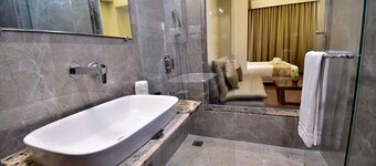 HOTEL CENTELLA 