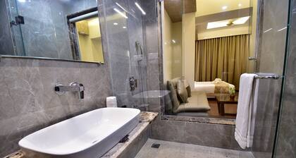 HOTEL CENTELLA