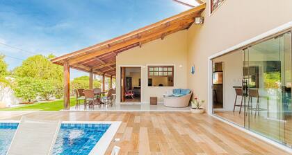 GB77 Ótima Casa 5 Quartos com Piscina