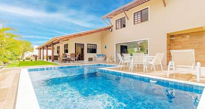 GB77 Ótima Casa 5 Quartos com Piscina