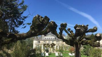 บริเวณภายนอก