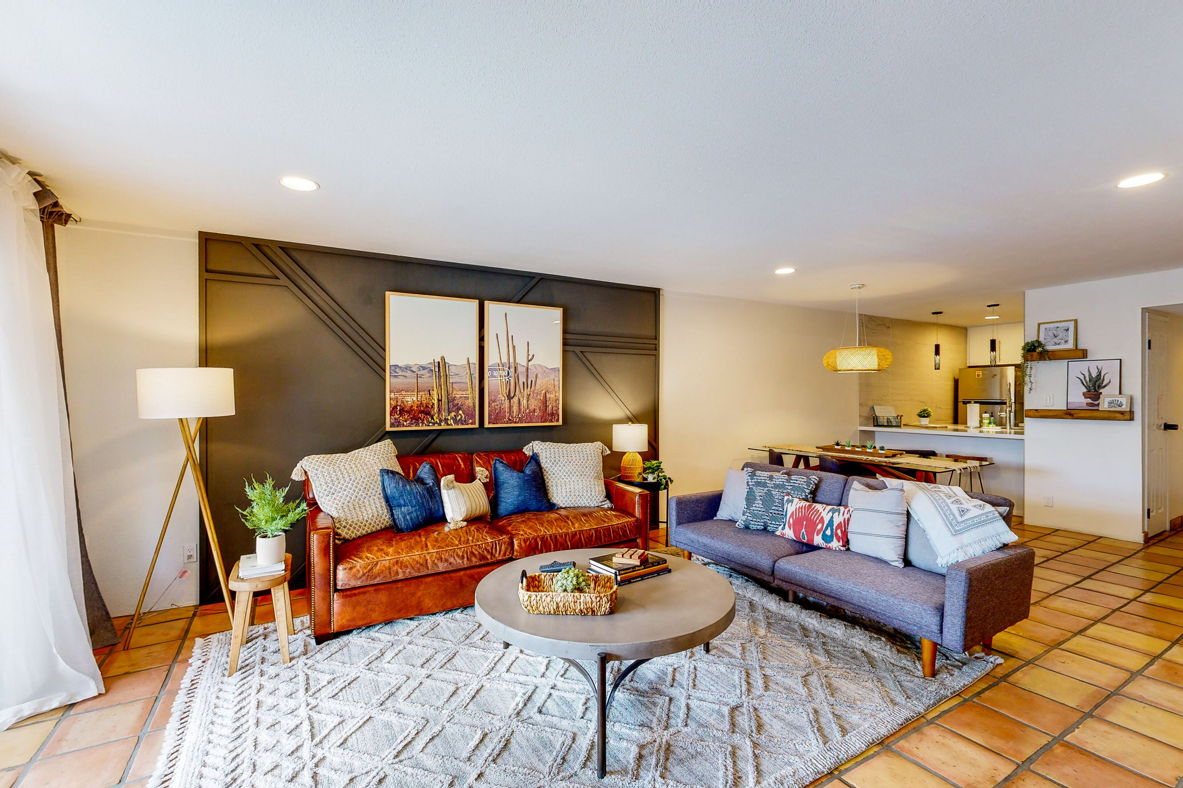 Renovated condo with modern fixtures, sun-lit balcony - pool, spa, & gym access