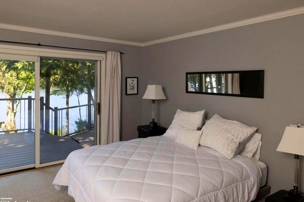 Cozy Family Lake House