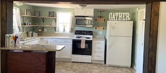 Cottage by the Creek | Vintage Farmhouse